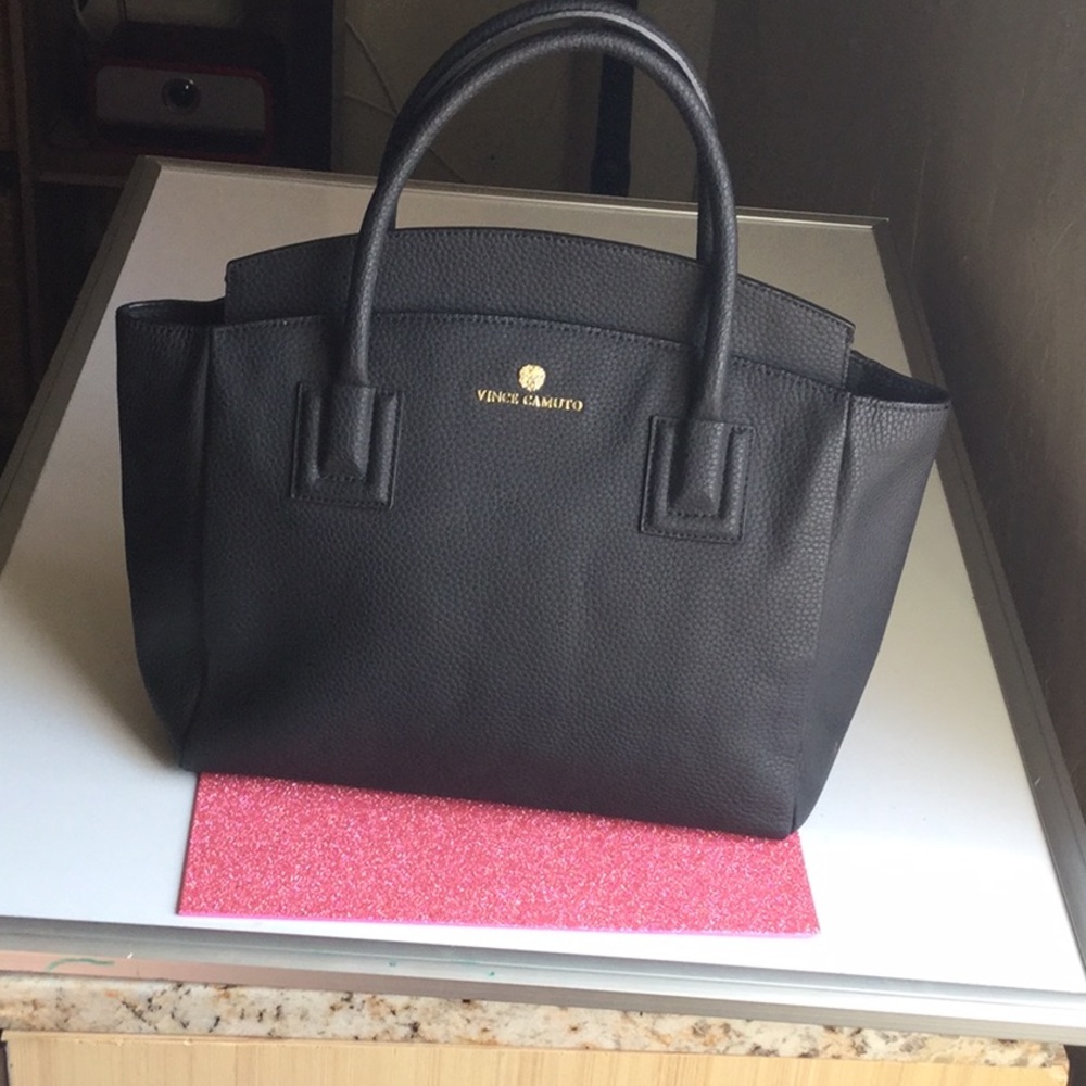 Vince Camuto purse